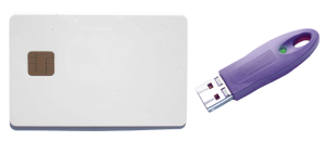 Obr. 2.4: SmartCard a šifrovací USB token.