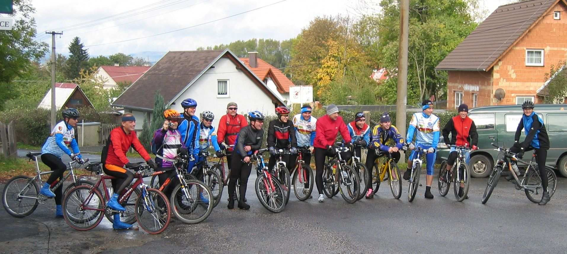 Činnost klubu se v uplynulém roce 2005 etablovala ve dvou základních rovinách, které představovaly tzv. rekreační cyklistiku, resp. výkonnostní závodní cyklistiku.