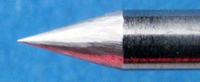 Broušení wolframových elektrod Spolu s průměrem elektrody má úhel nabroušení elektrody rozhodující vliv na kvalitu svaru.