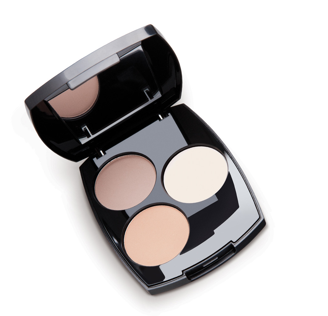 KONTÚROVACÍ SET NA TVÁR CONTOUR KIT 1) Čo je kontúrovací set na tvár? Kontúrovací set na tvár je sada kozmetiky na každodenné rozjasnenie a vymodelovanie kontúr tváre.