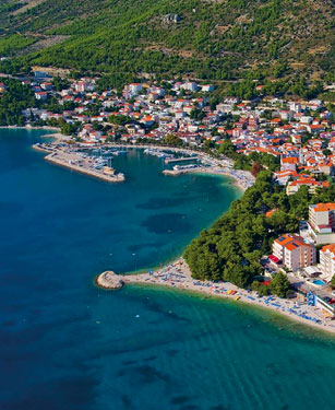 CHORVATSKO BAŠKA VODA BAŠKA VODA původně malá rybářská osada se postupem času proměnila na dnešní moderní turistické letovisko.