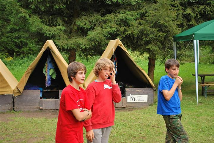 BÍLCOOLICE 2011 Rok se s rokem sešel, nastal opět začátek srpna a s ním Letní tábor Bílkovice 2011. Na srazu nás uvítalo docela hezké počasí a tak jsme radši na kolech vyrazili dříve, než se pokazí.