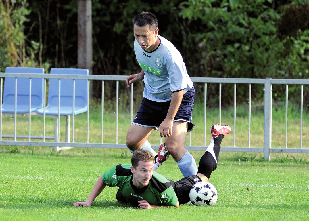 PONDĚLÍ. ZÁŘÍ PERNŠTEJN OKRESNÍ PŘEBOR FOTBAL - MLÁDEŽ * FOTBAL - MLÁDEŽ * FOTBAL - MLÁDEŽ * FOTBAL - MLÁDEŽ * FOTBAL - MLÁDEŽ * FOTBAL - MLÁDEŽ * FOTBAL - MLÁDEŽ I.
