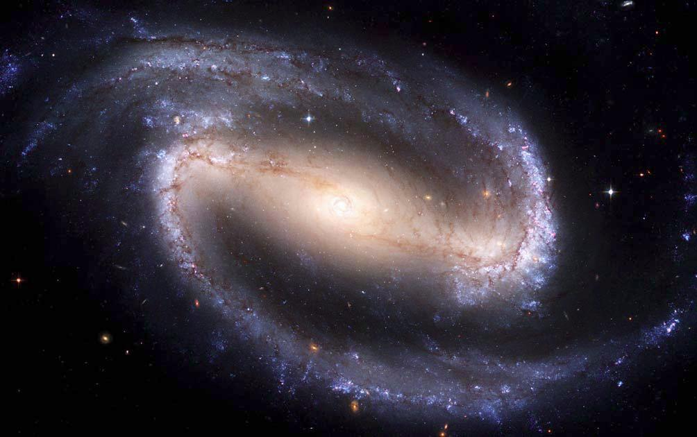 NGC 1300 galaxie s
