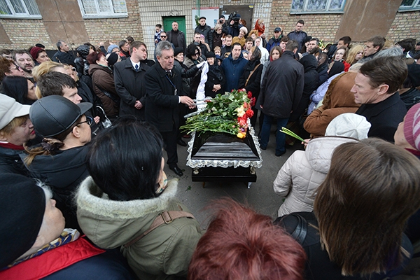 V uplynulém týdnu vyvrcholila série zločinů, vraždami populárního opozičního politika Olega Kalašnikova a novináře Olese Buzyny.