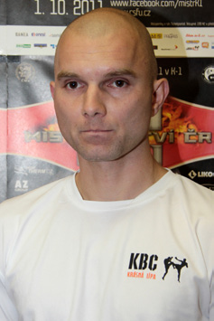 Jiří ŠTÁDLER INTERNATIONAL CZECH K-1 CHAMPIONSHIPS 2011 Men -67 kg B 13 Jiří ŠTÁDLER Jan PAVLAS BC Říčany (CZ) B 27 Max FRAJER Max FRAJER B 14 Max FRAJER Jakub KUKLA TKBC Praha (CZ) 2 : 1 (19:15,