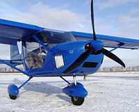 2. Popis jednotlivých letounů 1. Aeroprakt A-22 Dvousedadlový (posed vedle sebe), celokovový vzpěrový hornoplošník. Křídlo je potaženo plátnem schválený pro kategorii UL. Pevný tříkolový podvozek.