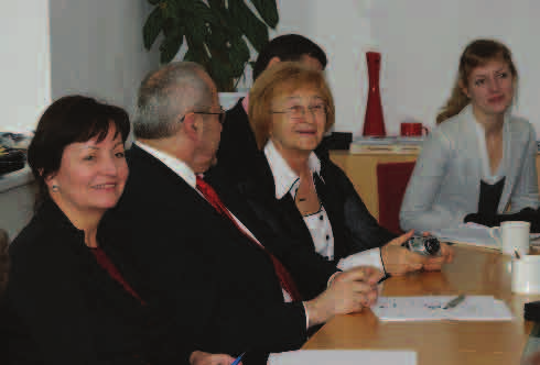 doc. PhDr. Ing. Jan URBAN, CSc. Právnická fakulta Univerzity Karlovy v Praze Členem VR FP VUT v Brně do 31. 3. 2011 prof. Ing. Petr Vavřín, DrSc.