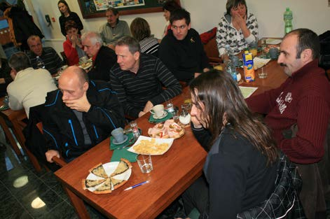 8. ZA PŘÍKLADY DOBRÉ PRAXE DO MAS OPAVSKO 5.2. 2014 Přítomno: 30 osob 1.