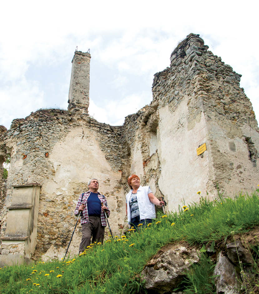 12 Historické pamiatky hrady, pamiatky architektúra a múzeá Turiec má za sebou slávnu minulosť. Pred viac ako storočím patril región k najdôležitejším centrám krajiny.