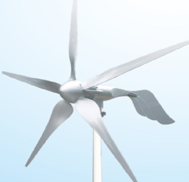 3.4 Varianta D 5 horizontálních větrných elektráren s výkonem 1500W V této variantě jsem zvolil větrnou elektrárnu HY -1,5kW 5Blades Pegasus. Tato elektrárna má rozběhovou rychlost větru 1,5 m.
