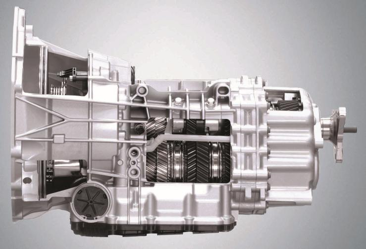 DVOUTOKÉ PŘEVODOVKY Obr. 4.6 PDK převodovka od Porsche [23] 4.3 PŘEVODOVKA POWERSHIFT Další druh dvoutoké převodovky je PowerShift, kterou vyvinula německá firma Getrag.