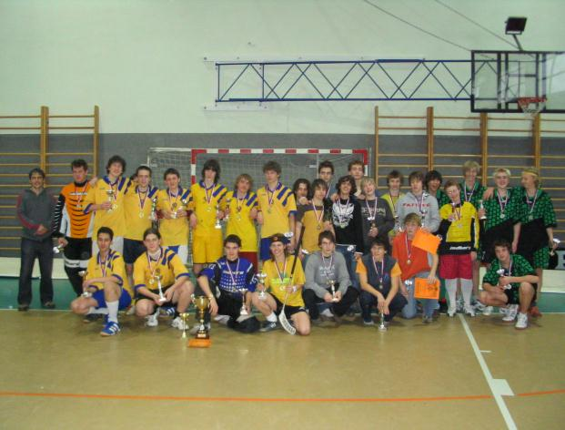 VÝROČNÍ ZPRÁVA 2011 Salesiánské hnutí mládeže Klub Uhříněves