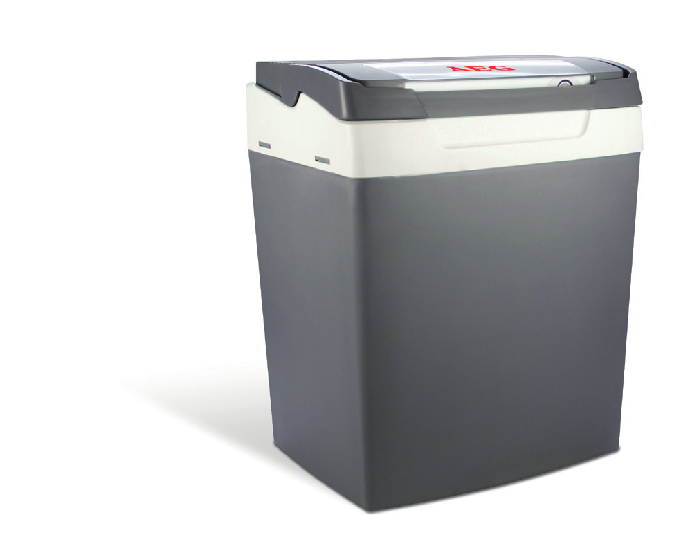 DE Kühlbox BEDIENUNGSANLEITUNG 3 Gb Cool Box INSTRUCTIONS FOR USE 15 FR Glacière MODE D EMPLOI 25 IT Box frigo