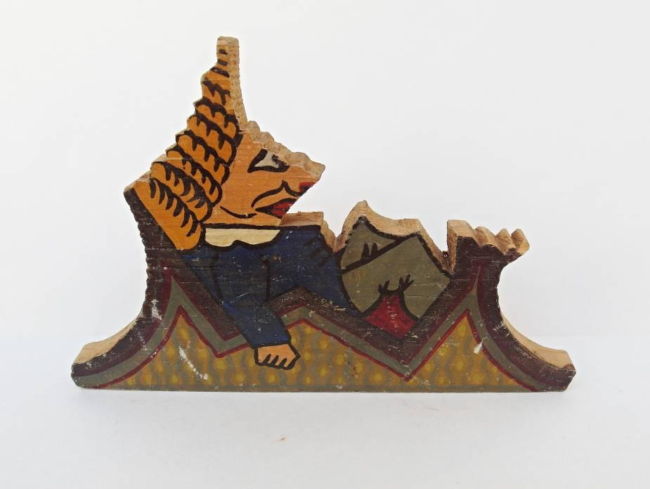 Obr. 7 13 x 3 x 3,1; 15,2 x 3,5 x 3,5 cm Sada sedmi stylizovaných lidských figur ve tvaru kuželek, co tvář, to jiný výraz,