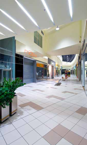 obchodní centrum / shopping mall