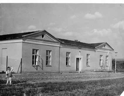 FAK TA, DOKUMENT Y, REPORTÁŽE PRÁZDNINOVÉ ČTENÍ Z HISTORIE i současnosti STALO SE PŘED PADESÁTI LETY Doprava a spoje ČSD.