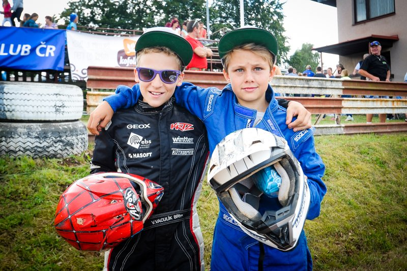 Miroslav Fučík: Těším se do JuniorBuggy! Autor: Vlastimil Resl, 6. 12. 2014 08:22 Miroslav Fučík patřil v uplynulé sezóně k nejúspěšnějším pilotům autokrosové divize RacerBuggy250.