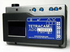 3.1.1 Tetracam Zavedení první komerční digitální kamery na světový trh (model Dycam, 1989) znamenalo počátek nové éry fotografování. Pracovníci firmy Tetracam, Inc.