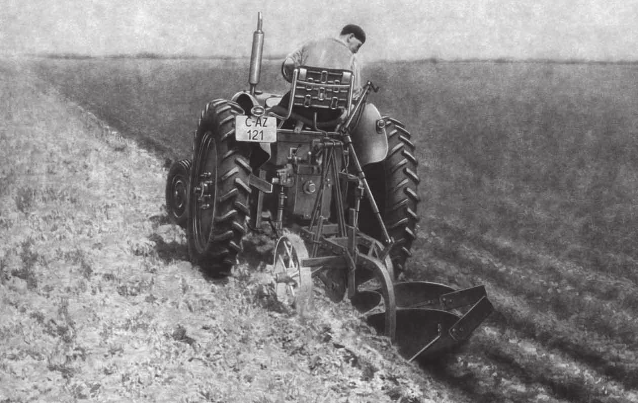 Přehled výroby traktorů Zetor Zetor 25 se samovazem na