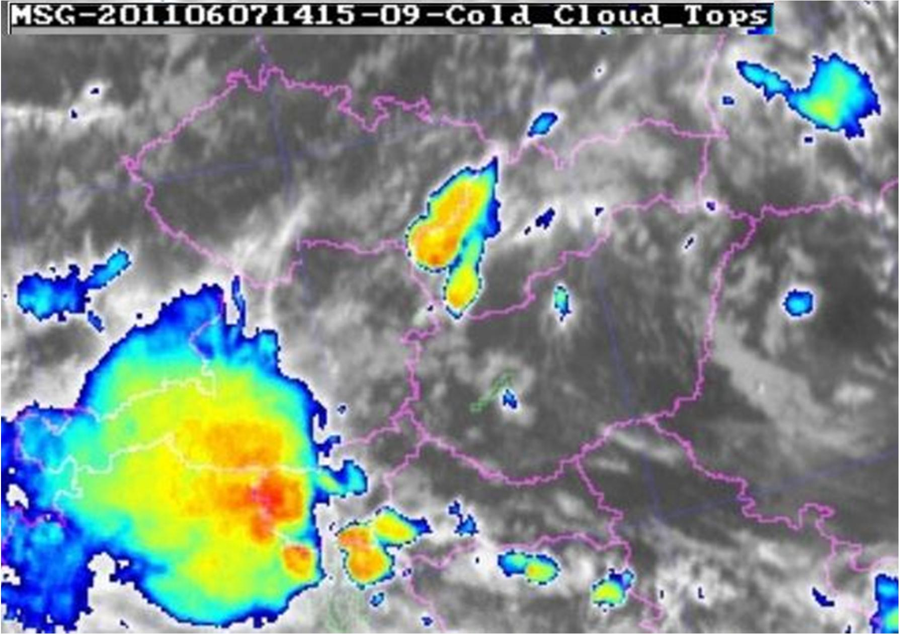 Obr. 2 Družicová snímka Z ďalšieho pozorovania radarových obrázkov zo spomenutého termínu