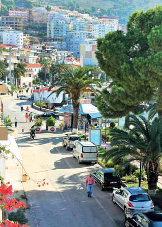 Na ochutnanie vám ponúkame vybrané hotely v najobľúbenejších letoviskách Durrës a Saranda, v ktorých si užijete predovšetkým skvelú plážovú dovolenku.
