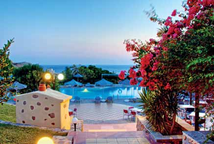 66 KRÉTA > IERAPETRA ZRENOVOVANÝ www.arionpalace.com Hotel Arion Palace Na juhovýchodnom pobreží Kréty, asi 2 km od mesta Ierapetra, je v miernom svahu terasovito postavený hotel Arion Palace.