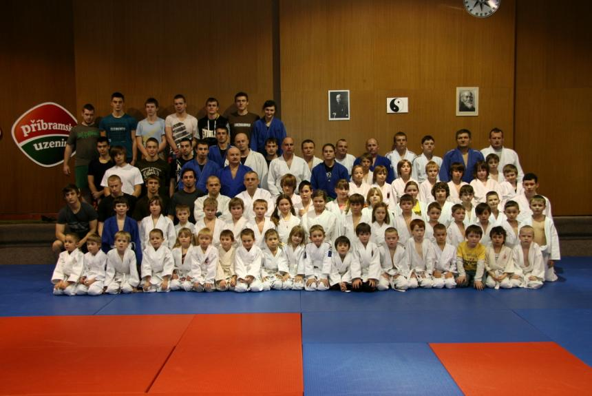 7.3.7 Sportovní klub policie Písek obr. č. 23 Sportovní klub judo Písek není nijak zvláštní, ani extrémně nevyniká na poli judistické působnosti.