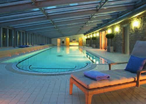 Hotel Adlon-Spa, Berlín Hotelový bazén, klimatizováno jednotkou