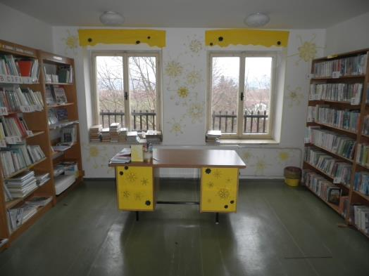 OBECNÍ KNIHOVNA Půjčovní doba: každé pondělí 15.00-17.00 Knihovnice: Bc. Martina Kroulová Kontakt:491 523 769, knihovna.hejtmankovice@seznam.cz Naše obecní knihovna sídlí v budově mateřské školy.