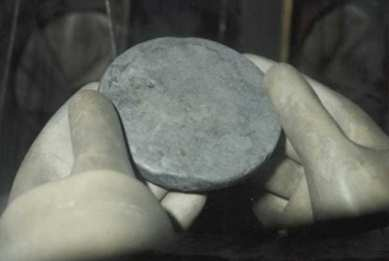 Plutonium čisté kovové