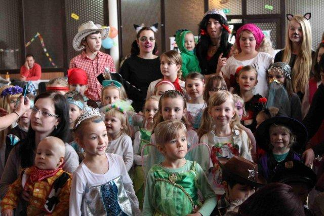 V městysi Šatov proběhl dětský karneval dne 7. 3. 2015. Karneval se konal v kulturním domě v Šatově. Na karnevalu řádili princezny, víly, vojáci, rytíři, no zkrátka pohádkové i nepohádkové bytosti.