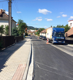 stavby Rekonstrukce Chrastěšovské ulice ve Vizovicích V dubnu začala rozsáhlá rekonstrukce vozovky v Chrastěšovské ulici ve Vizovicích.
