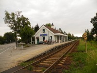 turistika.cz/mista/rozcesti-dlouhy-most ŽST Třeboň lázně - železniční stanice 49 0'26.36"N 14 46'41.57"E Zastávka vlaku.