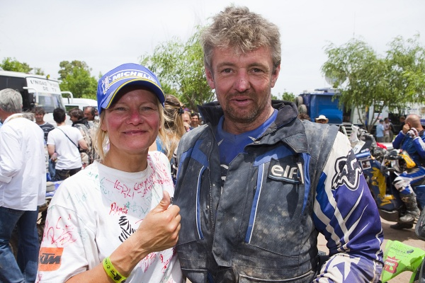 Foto: Czech Dakar Team - Oldřich Bražina po dojezdu do cíle, kategorie čtyřkolky Bražina Dakar dokončil popáté Oldřich Bražina zářil v cíli štěstím.