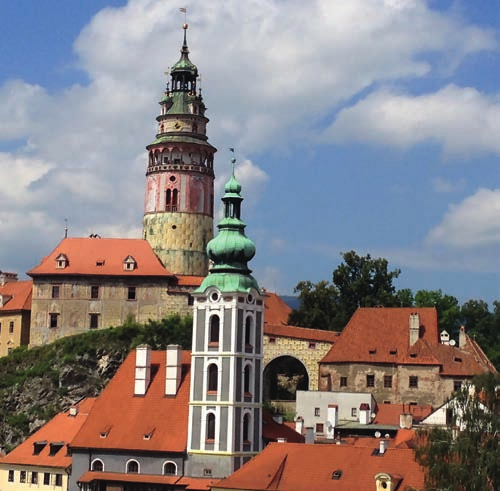 www.cd.cz/jiznicechy Rožmberky počátkem 14. století. 13. století, jenž byl přestavěn na renesanční zámek Vilémem z Rožmberka.