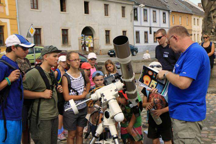 Celá akce začala ve 14h na Manětínském náměstí nedaleko kostela sv.