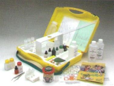 [přeloženo z 20] Chemický experiment má nejen velmi vysokou vzdělávací hodnotu, ale má i vysokou motivační funkci.