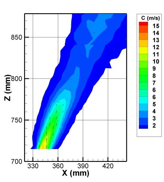 8-8: Celková intenzita turbulence, pohled zleva, znázorněna vertikální rovina nad výdechem u