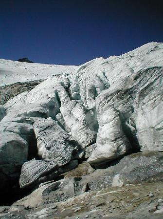 Ledovce část světového oběhu vody 10 11% zemského povrchu převážná