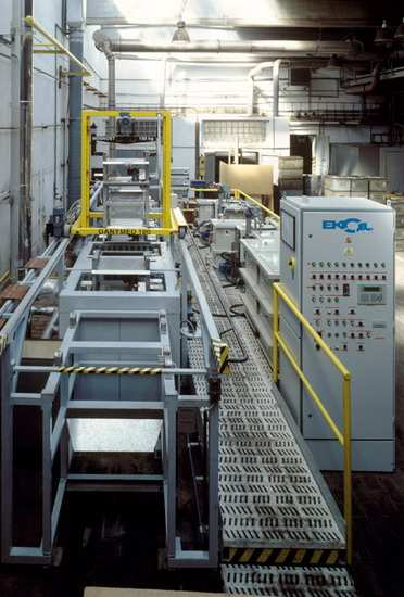 ROHDE & SCHWARZ VIMPERK s.r.o. Vimperk chromátování dílců pro elektrotechniku MERCEDES-BENZ TÜRK a.s. Istanbul, Turecko Zn fosfátování dílců autobusů SELLIER & BELLOT a.s. vanová linka : REFERENCE - ZNEŠKODŇOVACÍ STANICE Tenneco Automotive - MONROE likvidace odpadních vod z linky Hodkovice n.