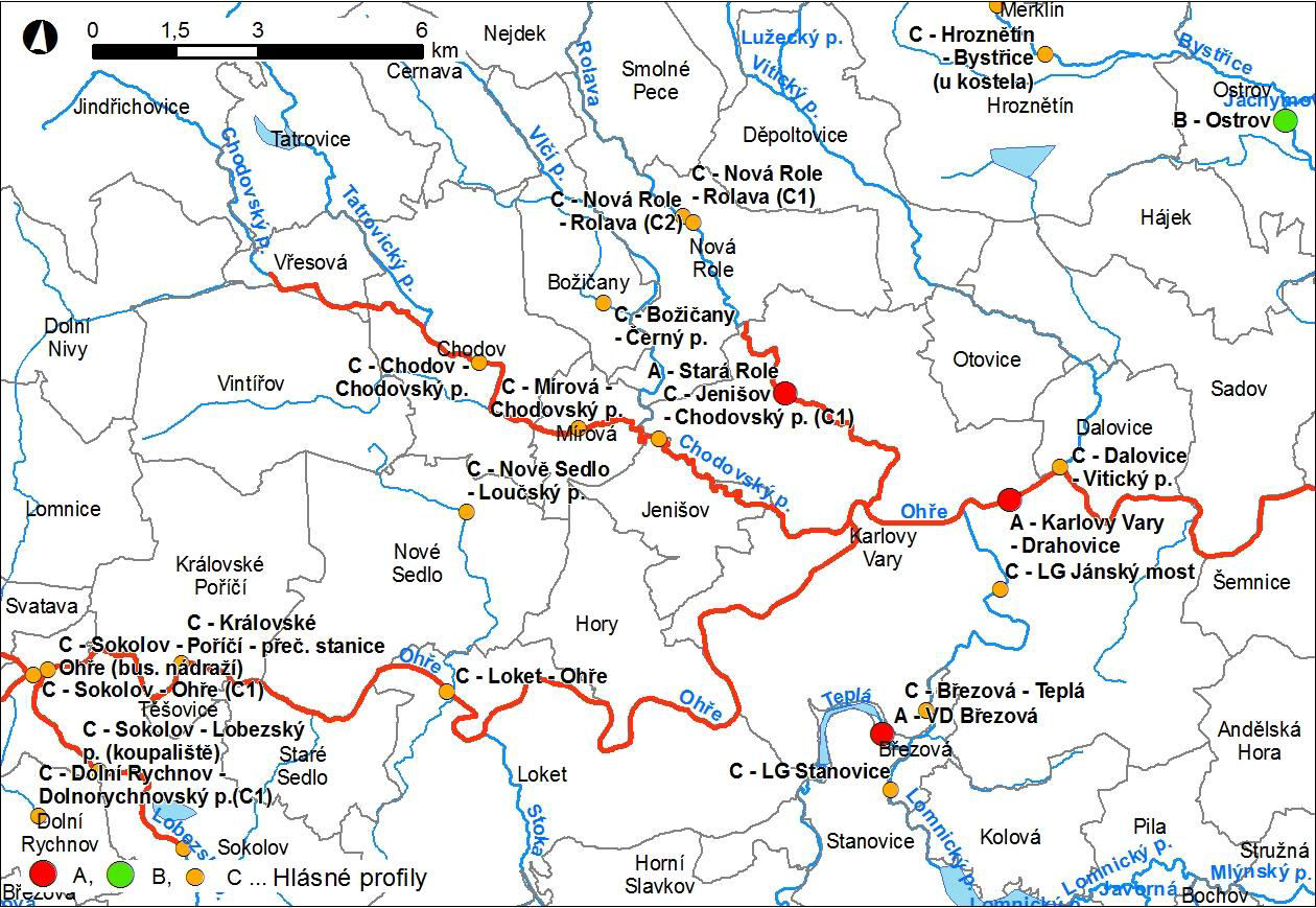 Obr. 1 Přehledná mapa řešeného území Obr.