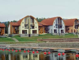 Nelze přehlédnout ani vliv místních podmínek, tvar střechy, výšku stavby apod. Bližší podrobnosti jsou v Technické příručce (TP). 2.