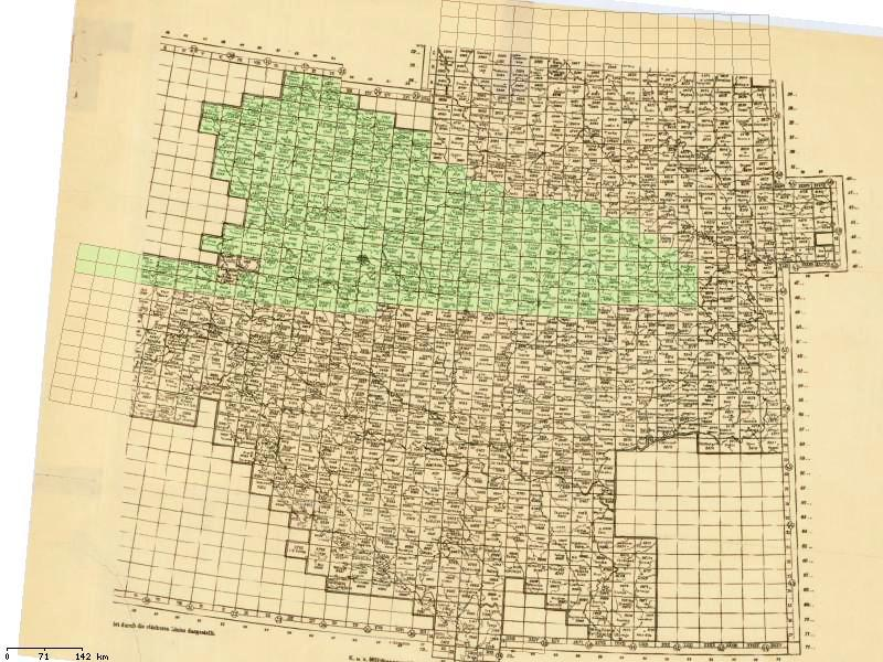 Metadata jsou u každého produktu dostupná bez nutnosti registrace. 2.3 Archivní mapy Aplikace umožňuje bezplatné prohlížení archiválií Ústředního archivu zeměměřictví a katastru (ÚAZK).