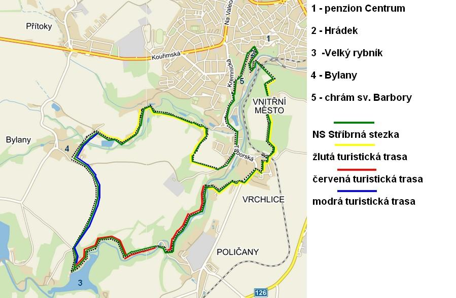 Kalkulace: Ubytování v penzionu stojí 1 700,- Kč/čtyřlůžkový pokoj/noc. V ceně je započítána prohlídka druhého okruhu Hrádku, ta činí 120,- Kč/dospělí a 80,- Kč/dítě.