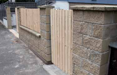 CENÍK plotové výplně, vrata, branky vstupní branka Balení obsahuje: 1 ks rám 2 ks stavitelný pant bílý Branky vyrobíme dle rozměrů a přání zákazníka včetně dodání plotové výplně.