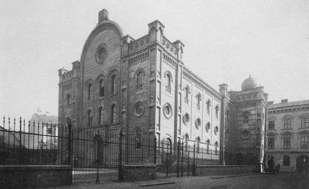 VELKÁ SYNAGOGA NA PŘÍZOVÉ Teprve po revolučním roce 1848 si mohli brněnští židé postavit synagogu. Do té doby se nesměli v královských městech, jakým bylo Brno, ani trvale usazovat.