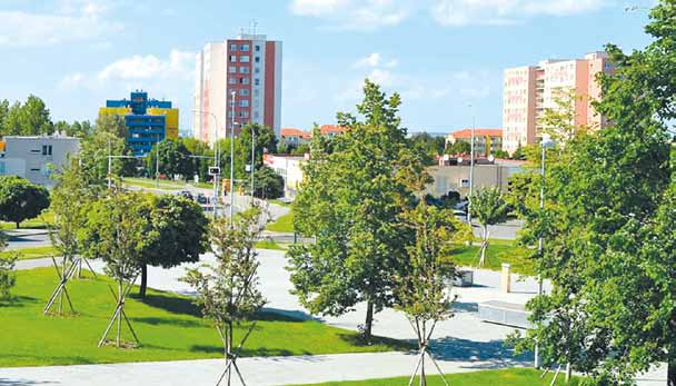 informace Z MěSTSKÉ ČáSTi VYBERTE PRiORiTNÍ PROJEKTY PRO PRAHu 15 V rámci Ma 21 probíhala setkání s občany jednotlivých lokalit nad nevyužívanými, zanedbanými či jinak problematickými plochami v