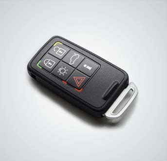 Jak funguje dálkový ovladač s klíčem? 01 Odemyká boční dveře a dveře zavazadlového prostoru a vypíná alarm. Tuto funkci lze nastavit v nabídce MY CAR.