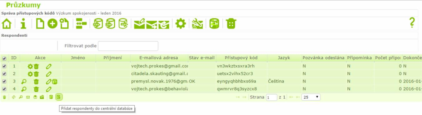 Přidání nových respondentů do centrální databáze pak uděláme tak, že označíme všechny respondenty a klikneme na